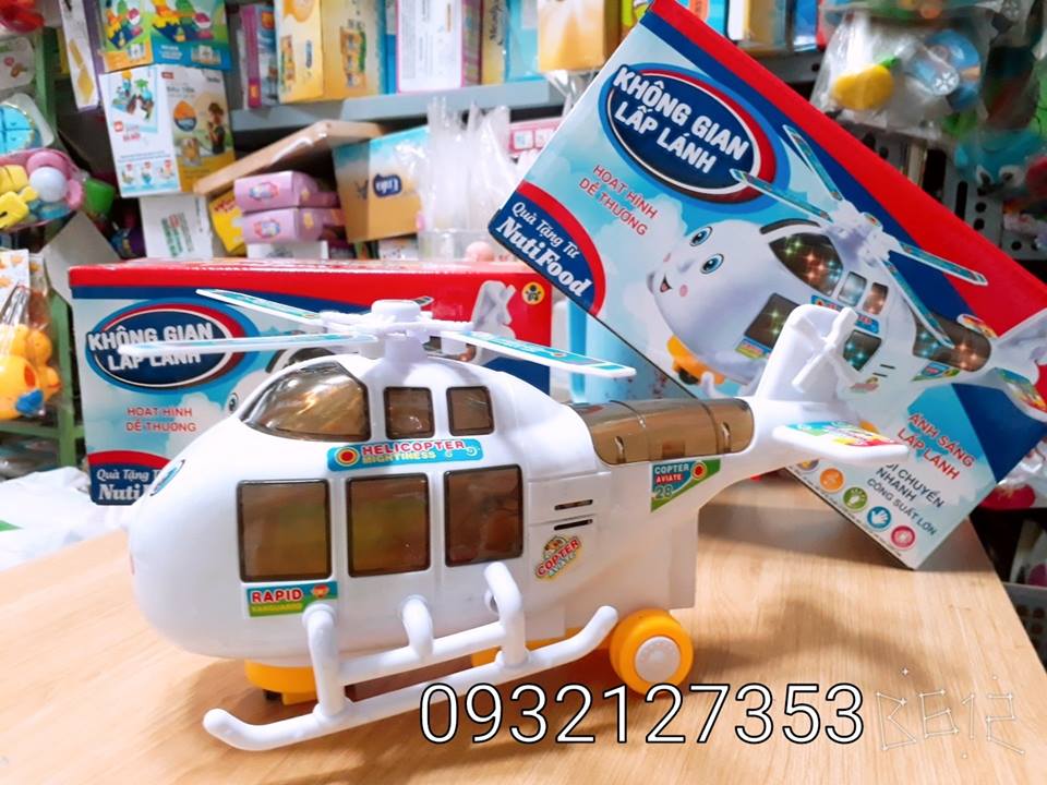 MÁY BAY TRỰC THĂNG QUÀ TẶNG TỪ NUTIFOOD MÁY BAY TRỰC THĂNG QUÀ TẶNG TỪ NUTIFOOD