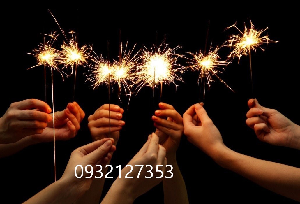 Pháo que/ pháo nhang/ pháo xẹt sinh nhật 1 gói 8 cây Pháo que/ pháo nhang/ pháo xẹt sinh nhật 1 gói 8 cây