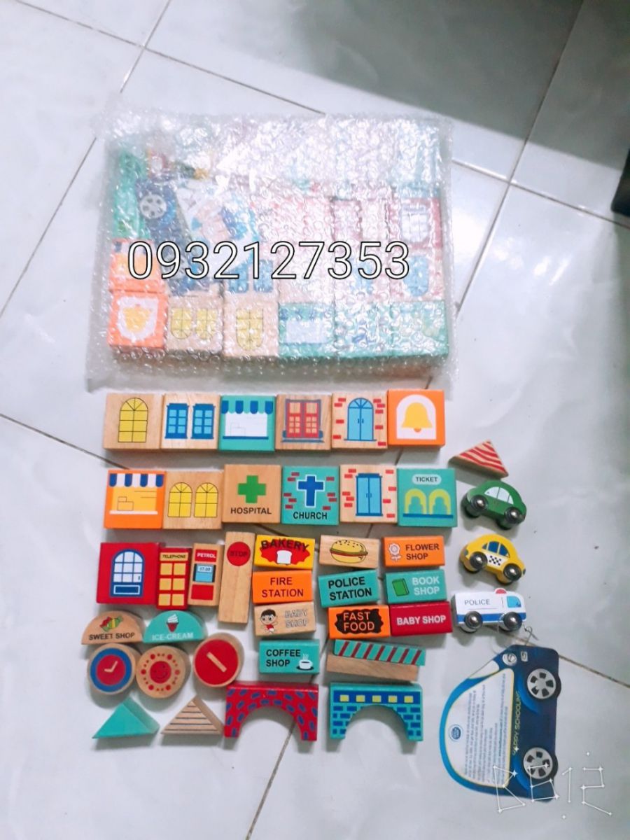 MÔ HÌNH LẮP GHÉP GIAO THÔNG BẰNG GỖ QUÀ TẶNG CỦA SỮA HALAN MÔ HÌNH LẮP GHÉP GIAO THÔNG BẰNG GỖ QUÀ TẶNG CỦA SỮA HALAN