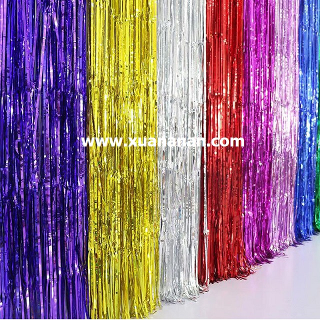 Rèm kim tuyến 3m x 1m (có 6 màu) Rèm kim tuyến 3m x 1m (có 6 màu)
